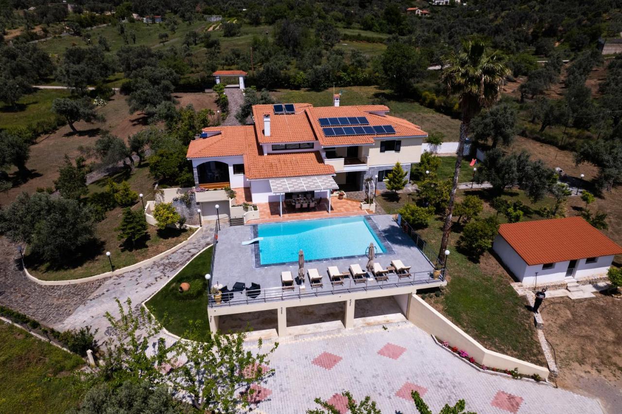 Kouvelia Country Home Luxury Villa Rental Nerotrivia Exterior photo
